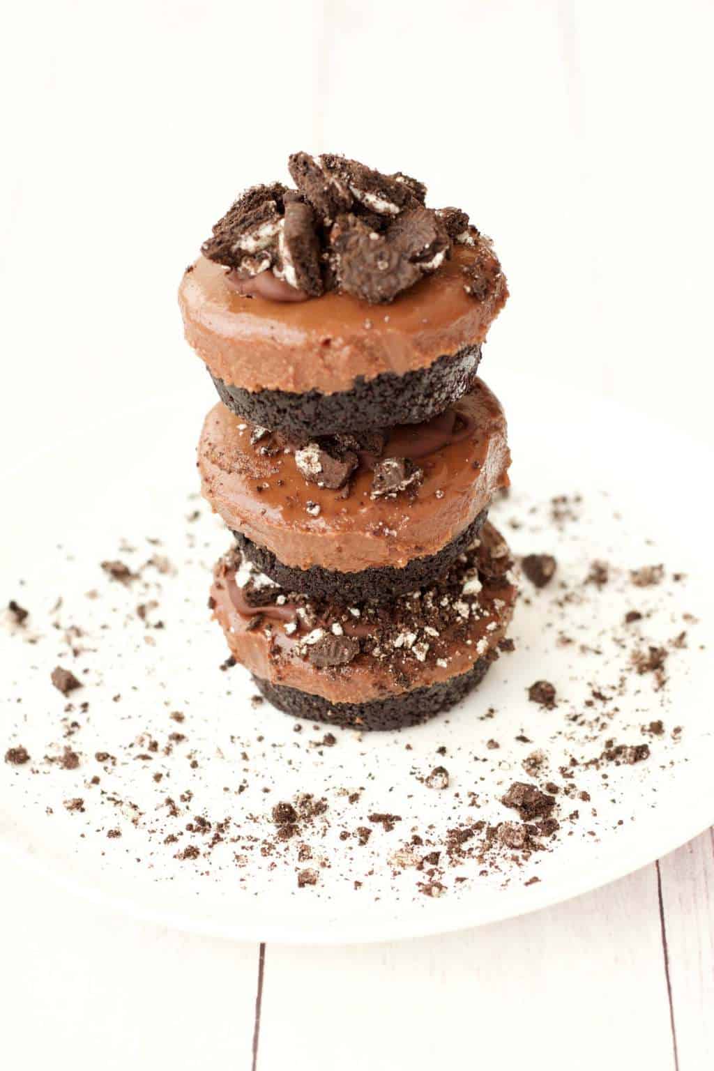Mini vegán csokoládé sajttorta #vegan #lovingitvegan #cheesecakes #dessert #dairyfree #oreos