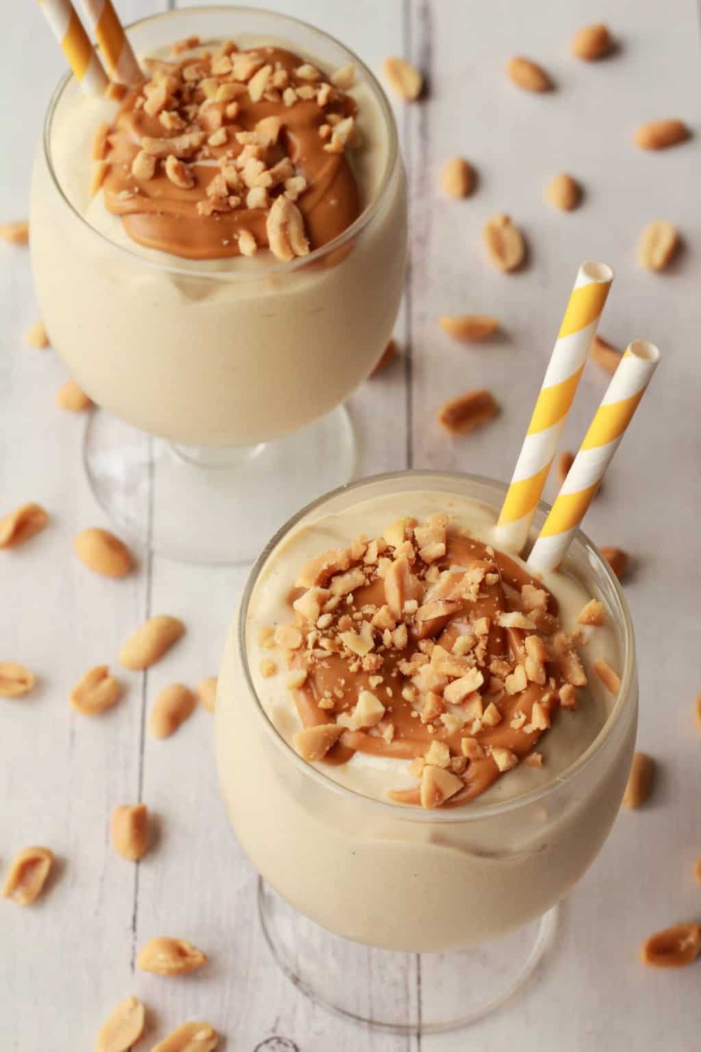Double-Thick and Ultra Creamy Vegan Peanut Butter Milkshake #vegan #lovingitvegan #peanutbutter #dairyfree #glutenfree #milkshake #dessert