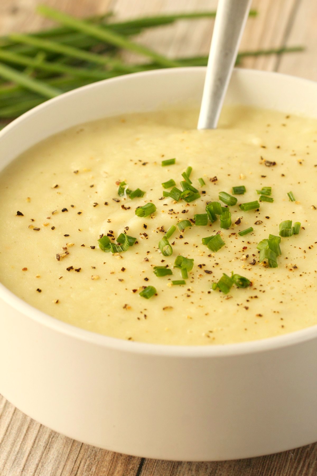 Vegan Potato Leek Soup (The Best And Creamiest!)