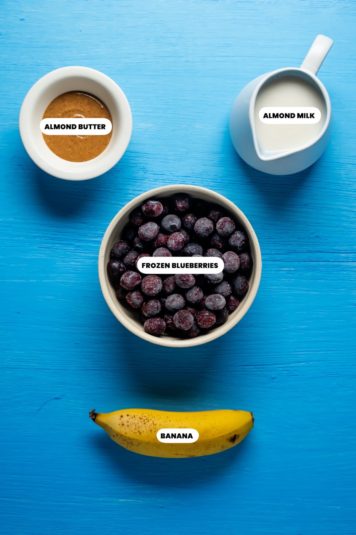Ingredients needed to make blueberry smoothies.